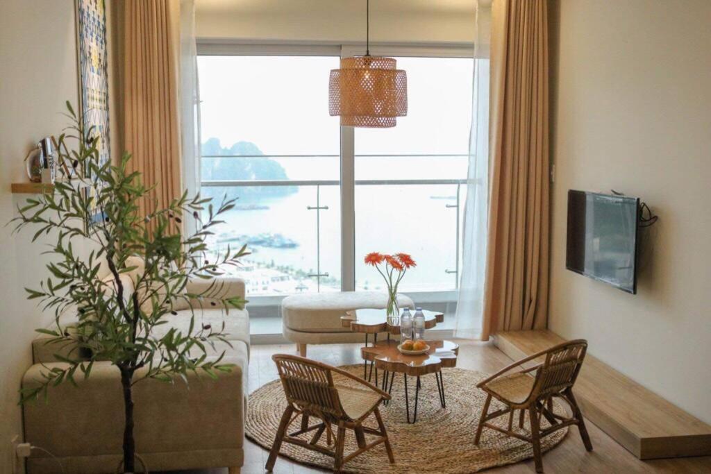 Bom Homes- The Sapphire Ha Long Residence Apartment Exterior photo
